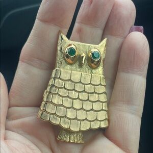 Gold Owl Brooch with Green Eyes Avon